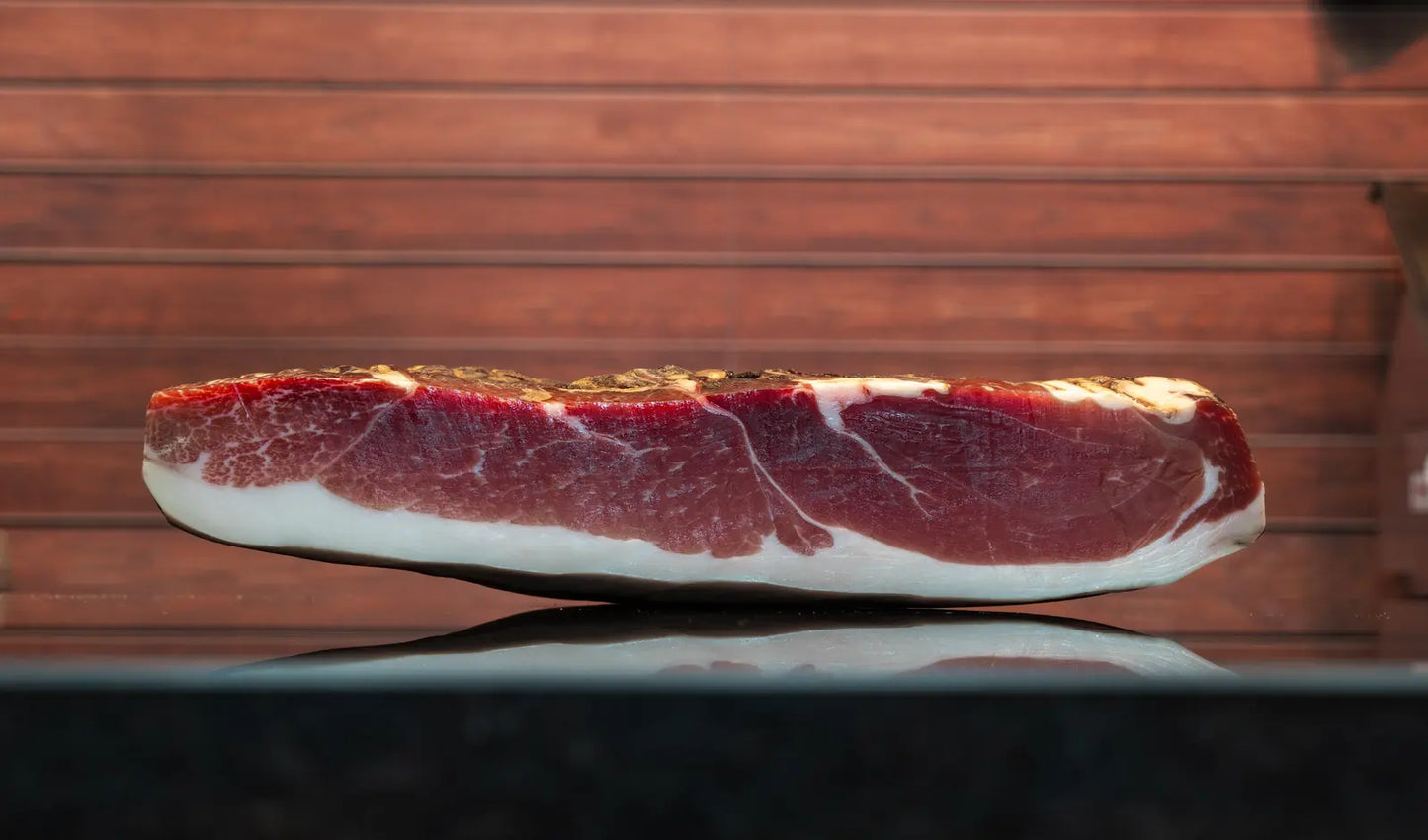 Jamón de Cebo de Campo 100% Raza Ibérica Alba Romero